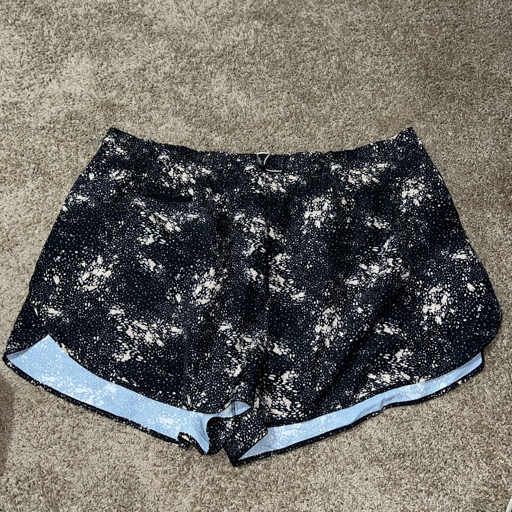 Old Navy Women’s Size 4X Navy & Cream Elastic Waist Running Shorts with Pocket